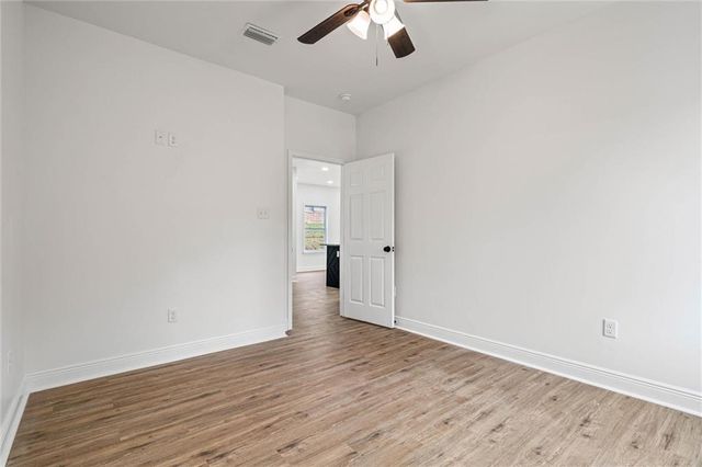 1561 Phillips Lane, Mobile, AL 36618