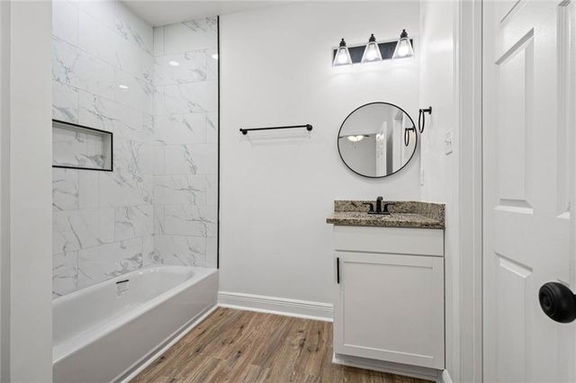 1561 Phillips Lane, Mobile, AL 36618