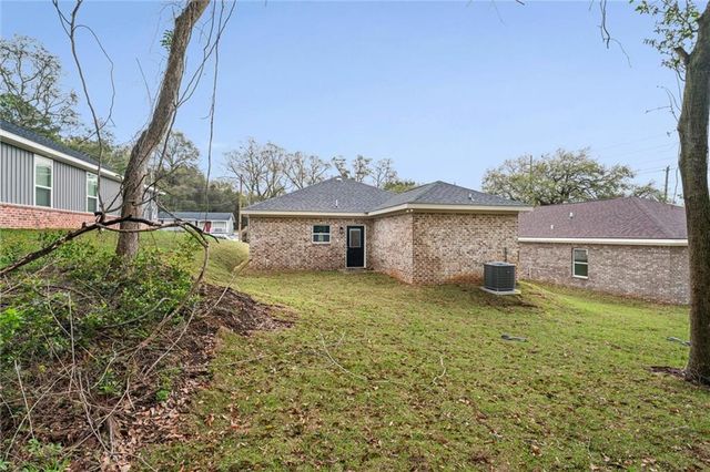1561 Phillips Lane, Mobile, AL 36618