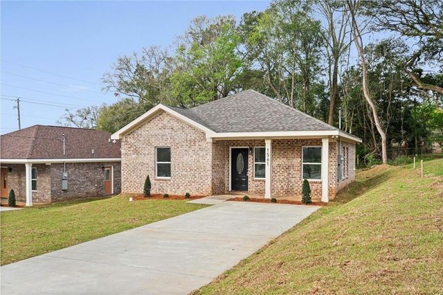 1561 Phillips Lane, Mobile, AL 36618