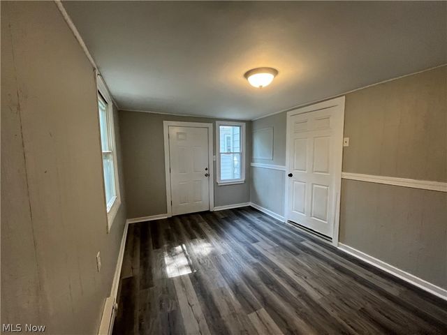 3421 W 60th Street, Cleveland, OH 44102