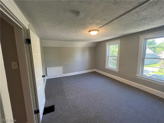 3421 W 60th Street, Cleveland, OH 44102