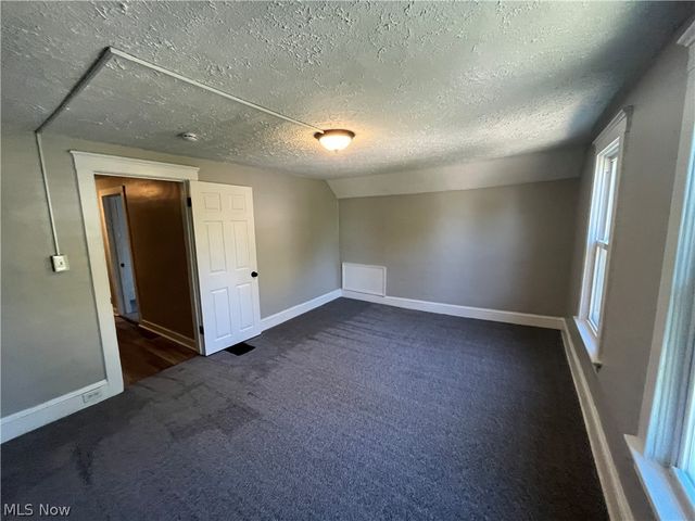 3421 W 60th Street, Cleveland, OH 44102