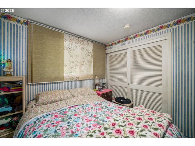 4496 JANICE Ave Ne, Salem, OR 97305