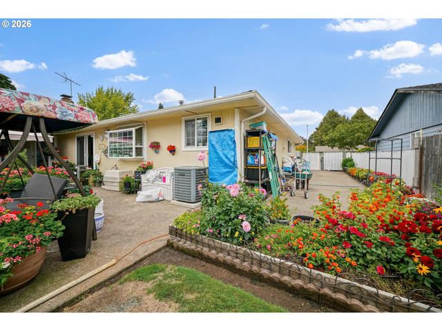4496 JANICE Ave Ne, Salem, OR 97305