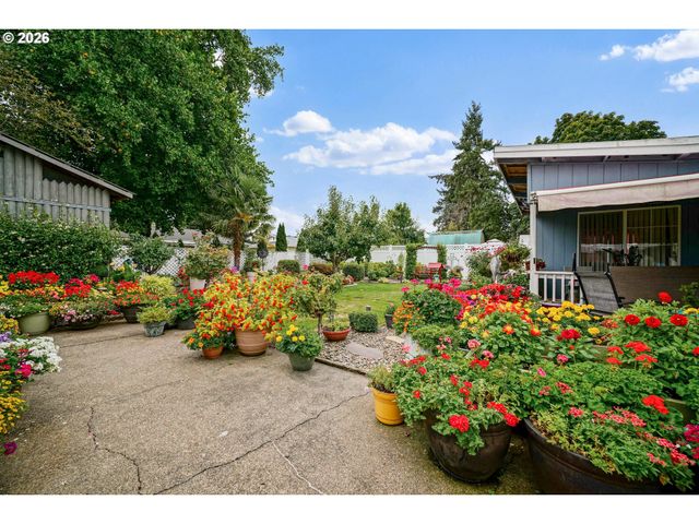 4496 JANICE Ave Ne, Salem, OR 97305