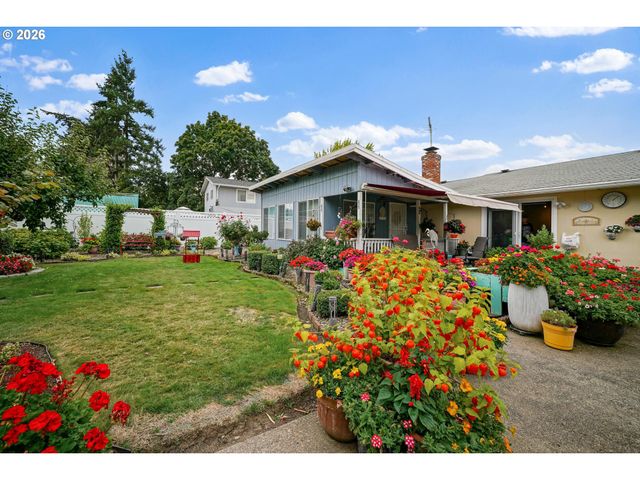 4496 JANICE Ave Ne, Salem, OR 97305