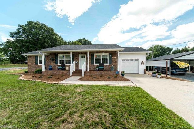 5055 Pine Hall Road, Walkertown, NC 27051
