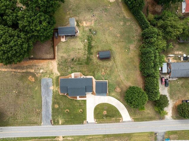 5055 Pine Hall Road, Walkertown, NC 27051