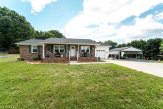5055 Pine Hall Road, Walkertown, NC 27051