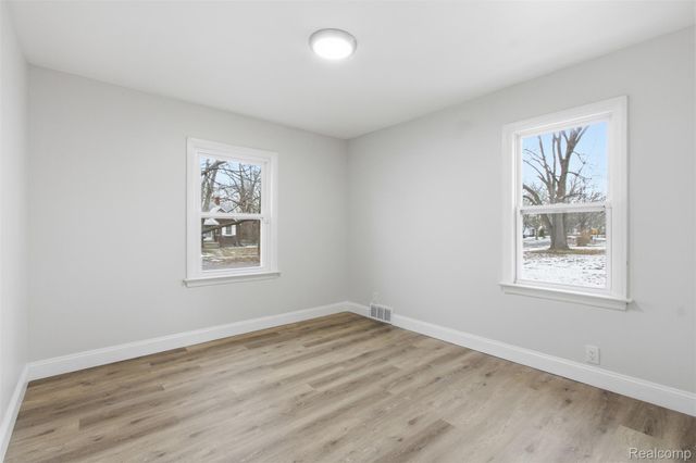 5900 Neff Avenue, Detroit, MI 48224