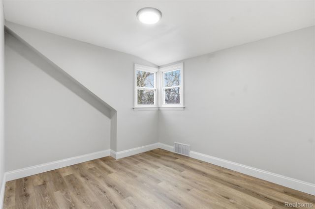 5900 Neff Avenue, Detroit, MI 48224