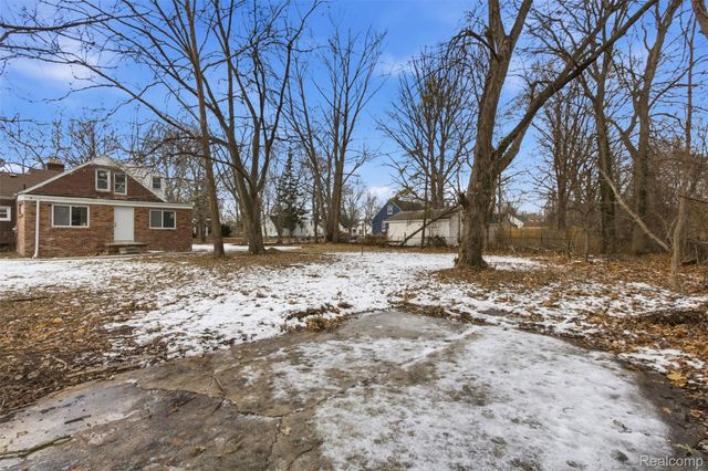 5900 Neff Avenue, Detroit, MI 48224