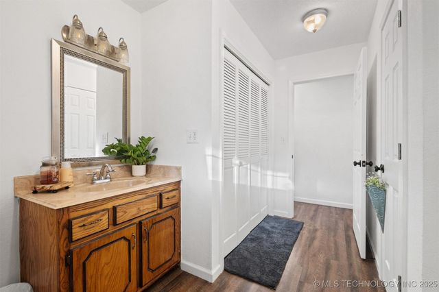 17428 Cumberland Road, Madill, OK 73446