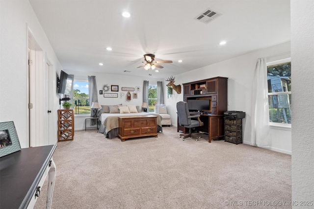 17428 Cumberland Road, Madill, OK 73446