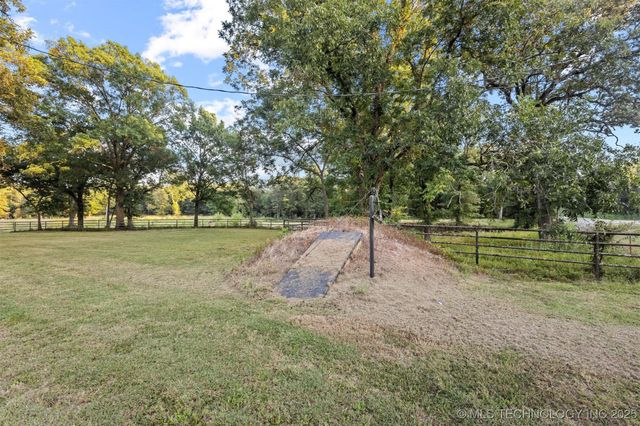17428 Cumberland Road, Madill, OK 73446