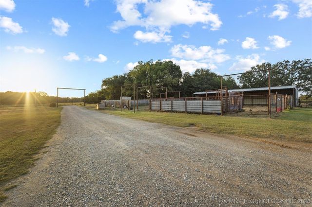 17428 Cumberland Road, Madill, OK 73446