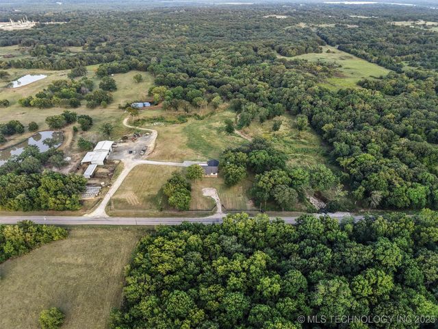 17428 Cumberland Road, Madill, OK 73446