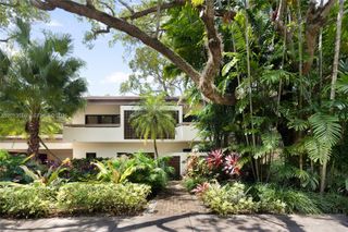 142 San Souci Dr, Coral Gables, FL 33133