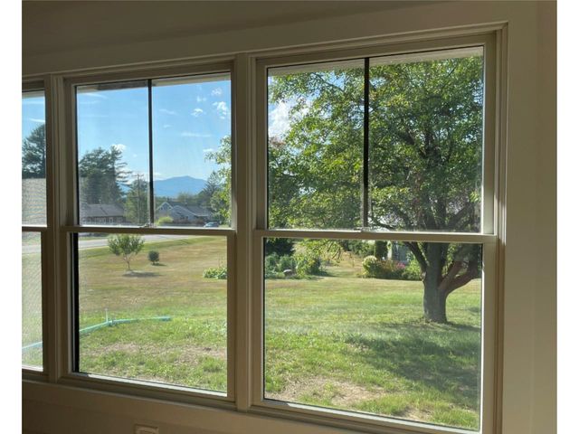 17 Fairwood Heights, Morristown, VT 05661