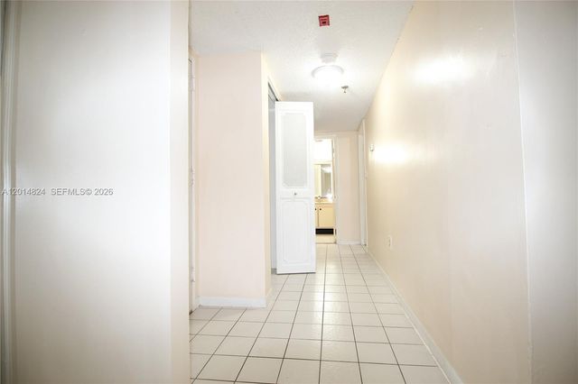 17890 W Dixie Hwy 519 Hwy 519, North Miami Beach, FL 33160