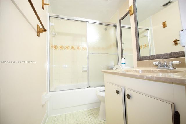 17890 W Dixie Hwy 519 Hwy 519, North Miami Beach, FL 33160
