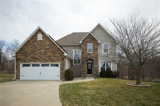 629 Oakmont Drive, Warrensburg, MO 64093