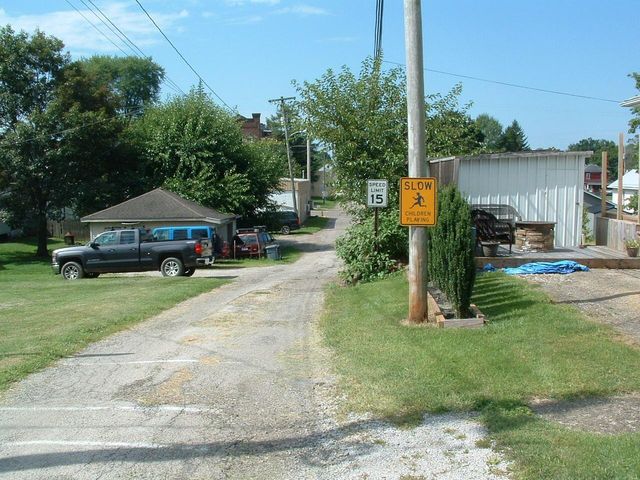 76 E Main Street, Centerburg, OH 43011