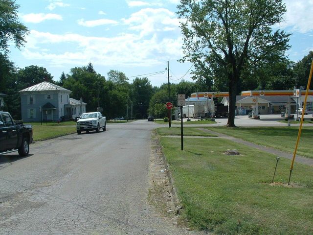 76 E Main Street, Centerburg, OH 43011