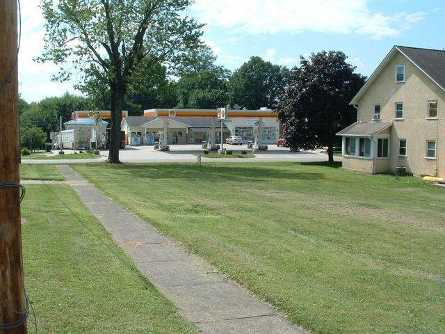 76 E Main Street, Centerburg, OH 43011