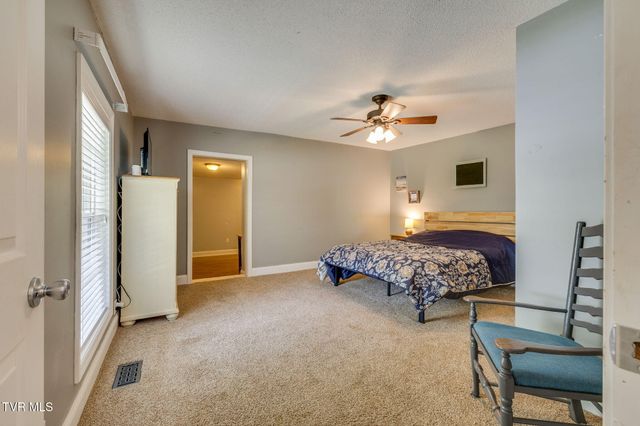 748 Cripple Creek Road, Watauga, TN 37694