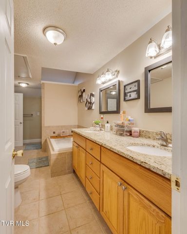 748 Cripple Creek Road, Watauga, TN 37694