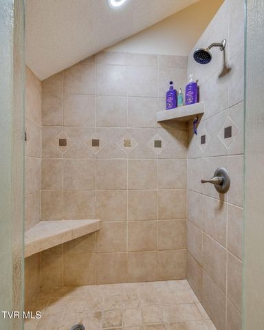 748 Cripple Creek Road, Watauga, TN 37694