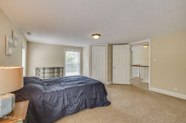 748 Cripple Creek Road, Watauga, TN 37694