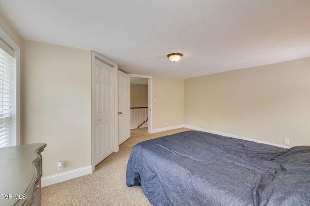 748 Cripple Creek Road, Watauga, TN 37694