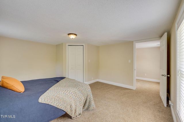 748 Cripple Creek Road, Watauga, TN 37694