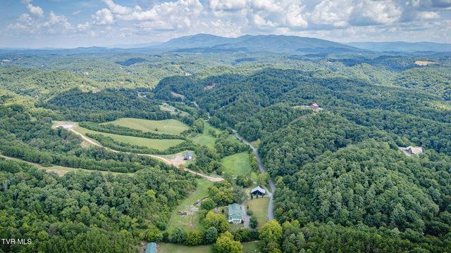 748 Cripple Creek Road, Watauga, TN 37694