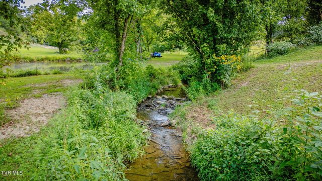 748 Cripple Creek Road, Watauga, TN 37694