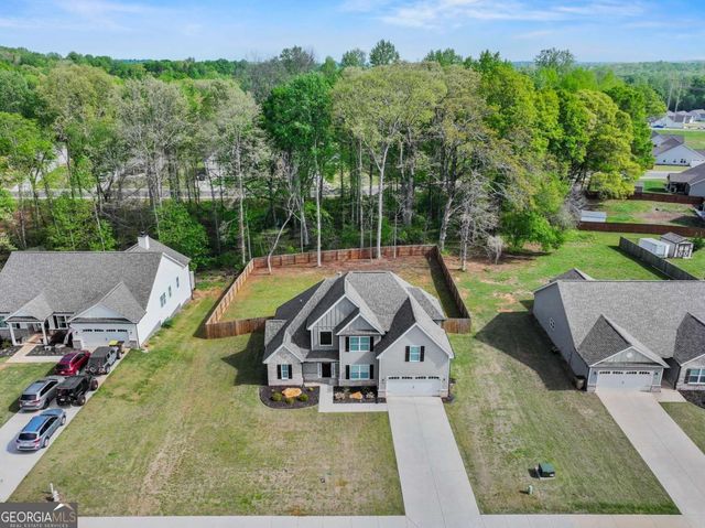 385 Finch Landing Road, Winder, GA 30680