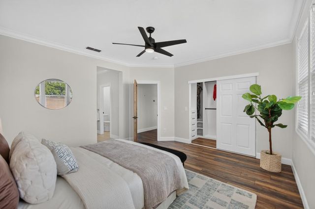 2742 Kalamer Way, Sacramento, CA 95835