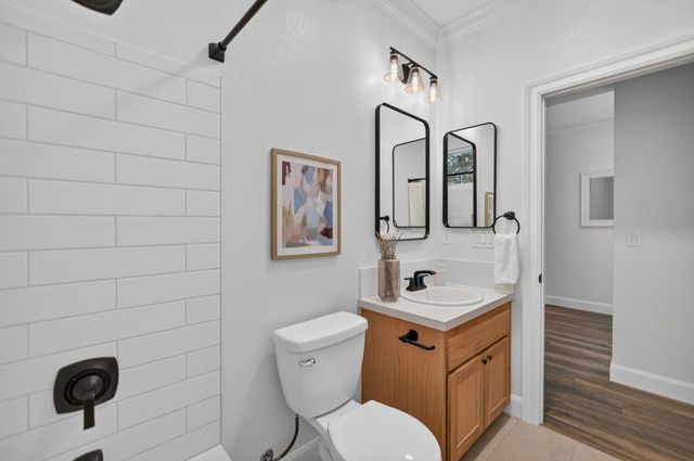 2742 Kalamer Way, Sacramento, CA 95835
