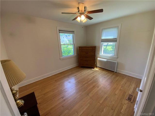 17 Harriman Avenue, Sloatsburg, NY 10974