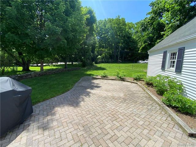 17 Harriman Avenue, Sloatsburg, NY 10974