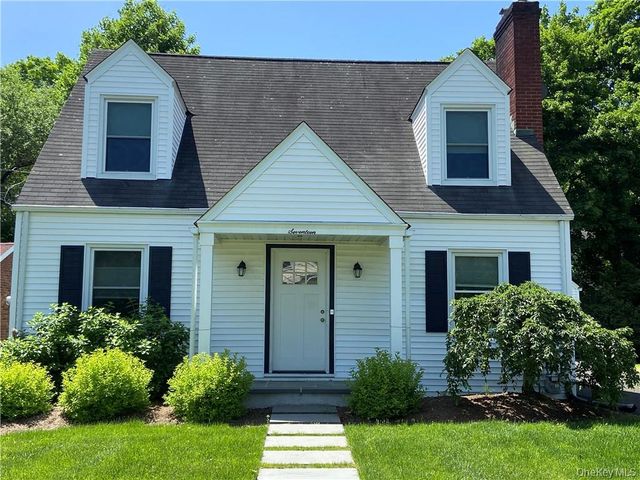 17 Harriman Avenue, Sloatsburg, NY 10974