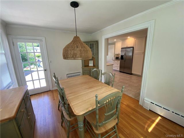 17 Harriman Avenue, Sloatsburg, NY 10974