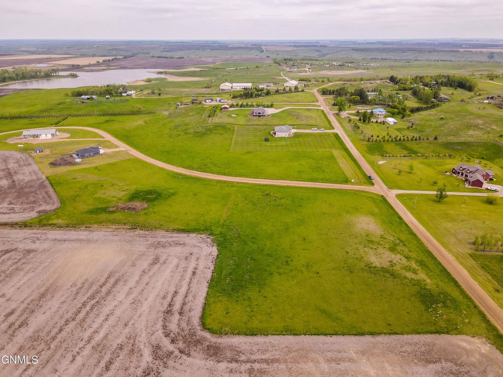 Lot 5 Blk 2 Svenningsen 1st Sub, Valley City, ND 58072 photo 4