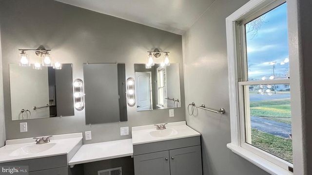 201 BUENA VISTA AVE, Cambridge, MD 21613