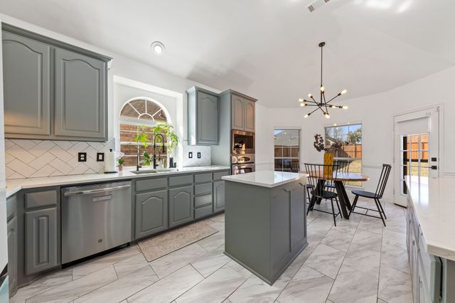 10313 Wood Drive, Rowlett, TX 75089