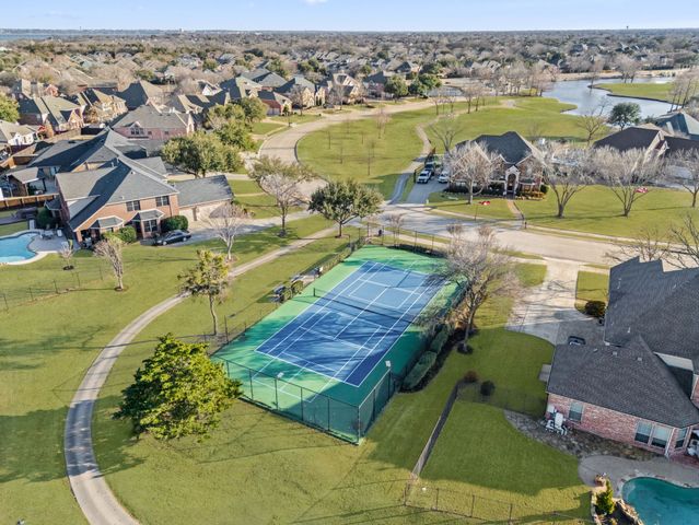 10313 Wood Drive, Rowlett, TX 75089