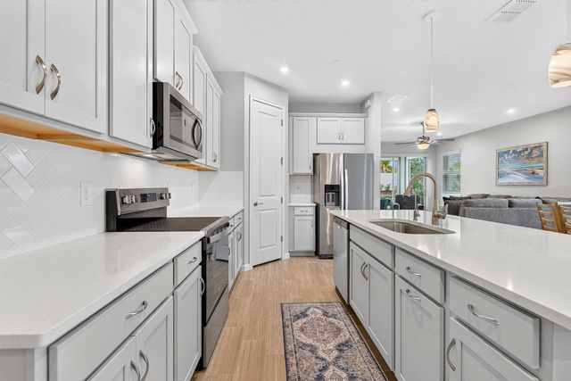 12371 HEARTS EASE ST, Venice, FL 34293